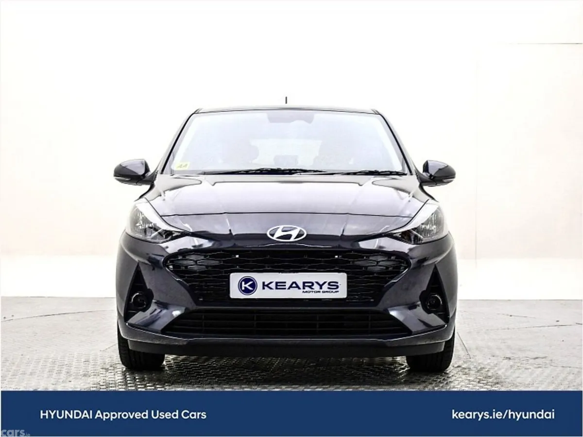 Hyundai i10 Hatchback, Petrol, 2024, Grey