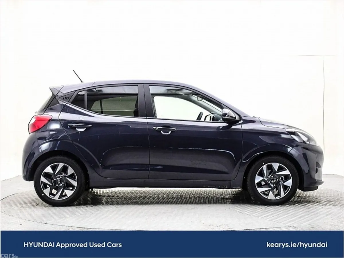 Hyundai i10 Hatchback, Petrol, 2024, Grey