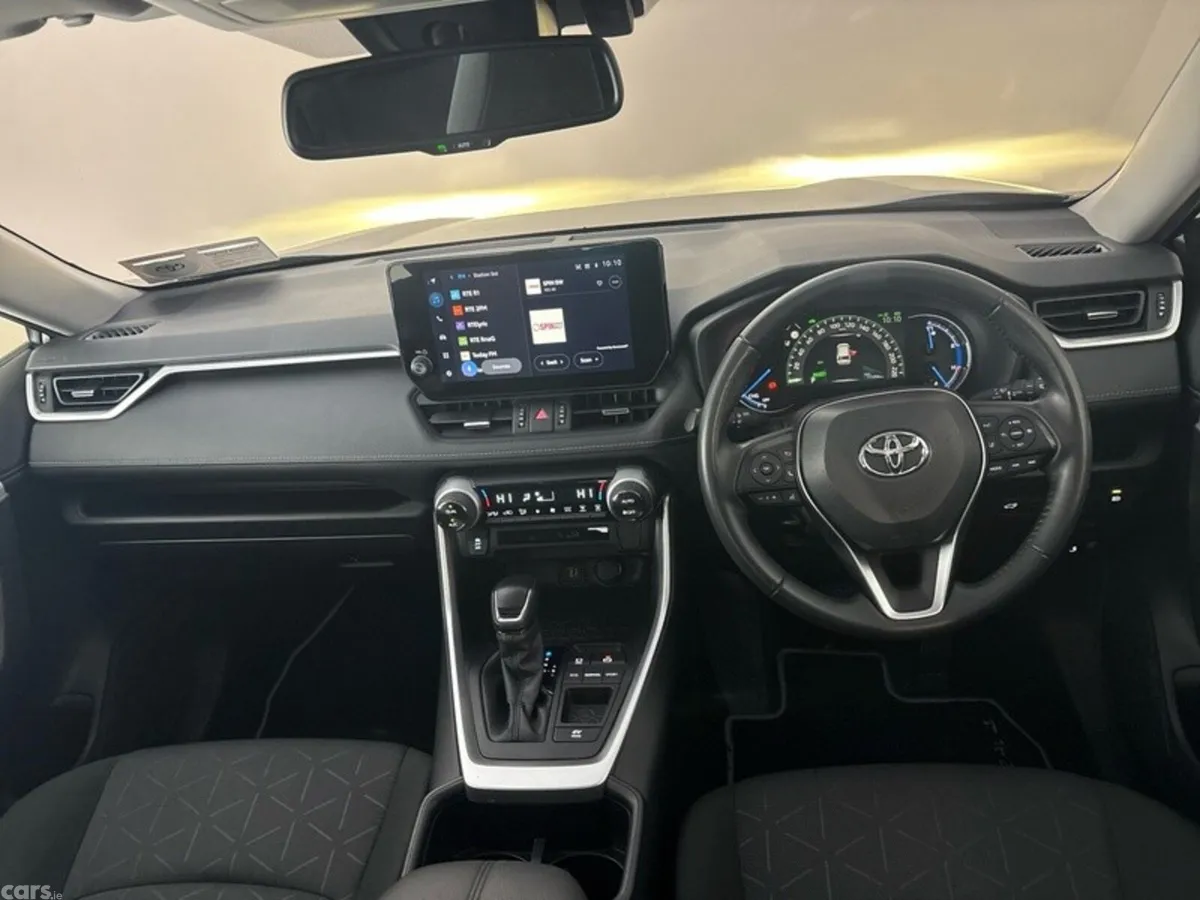 Toyota RAV4 SUV, Petrol Hybrid, 2024, Grey