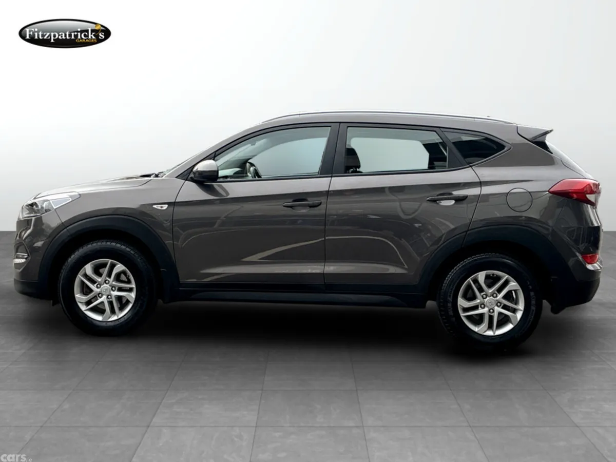 Hyundai Tucson SUV, Diesel, 2018, Brown