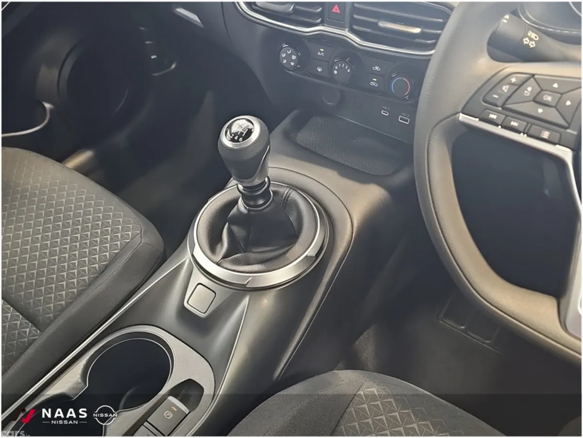 Nissan Juke MPV, Petrol, 2025, Grey