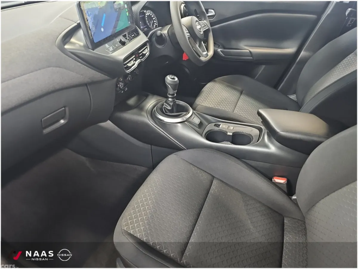 Nissan Juke MPV, Petrol, 2025, Black