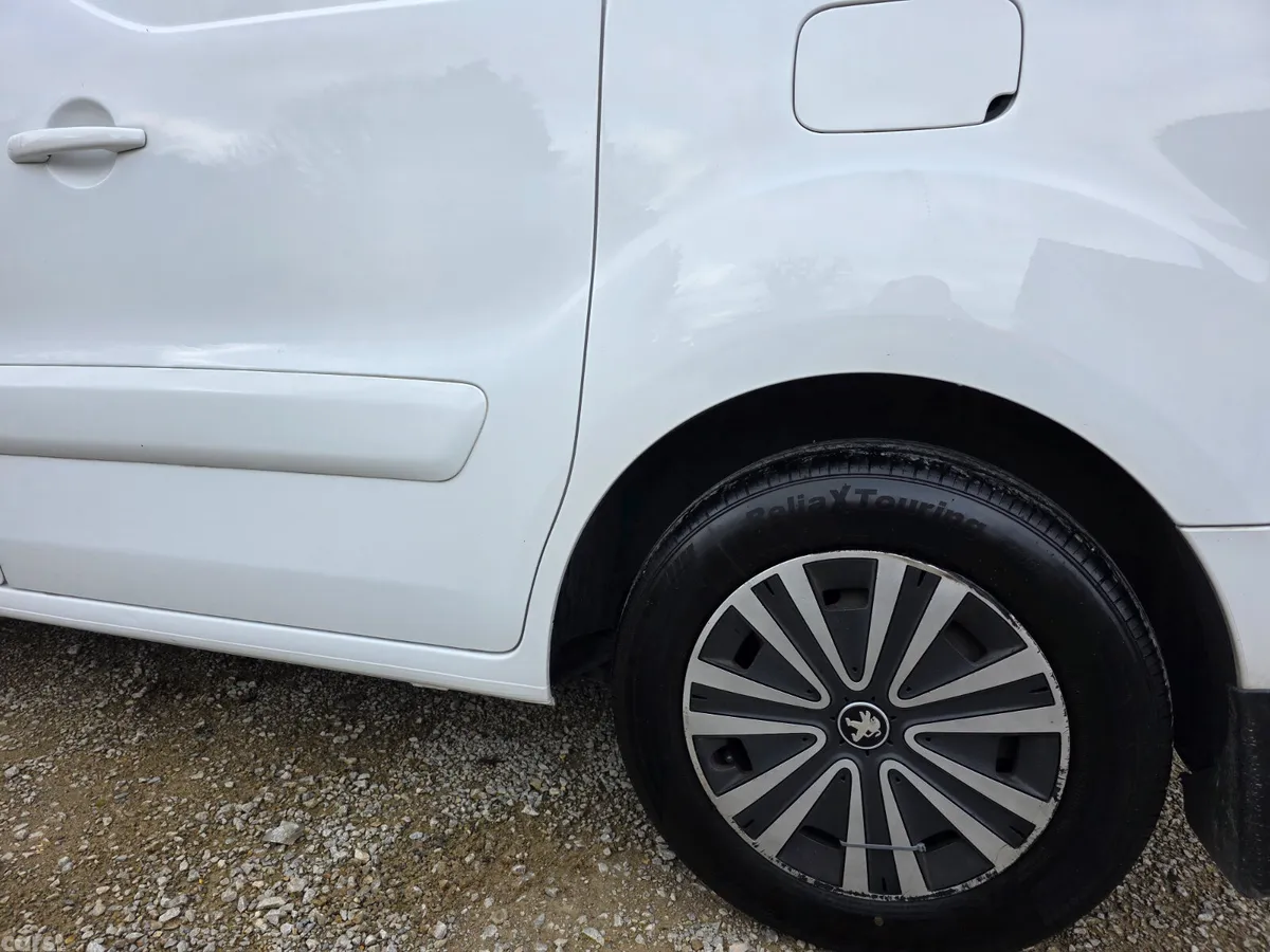 Peugeot Partner MPV, Diesel, 2018, White