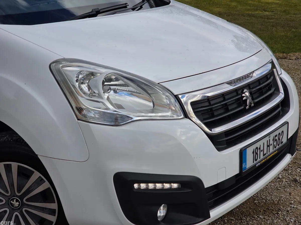 Peugeot Partner MPV, Diesel, 2018, White