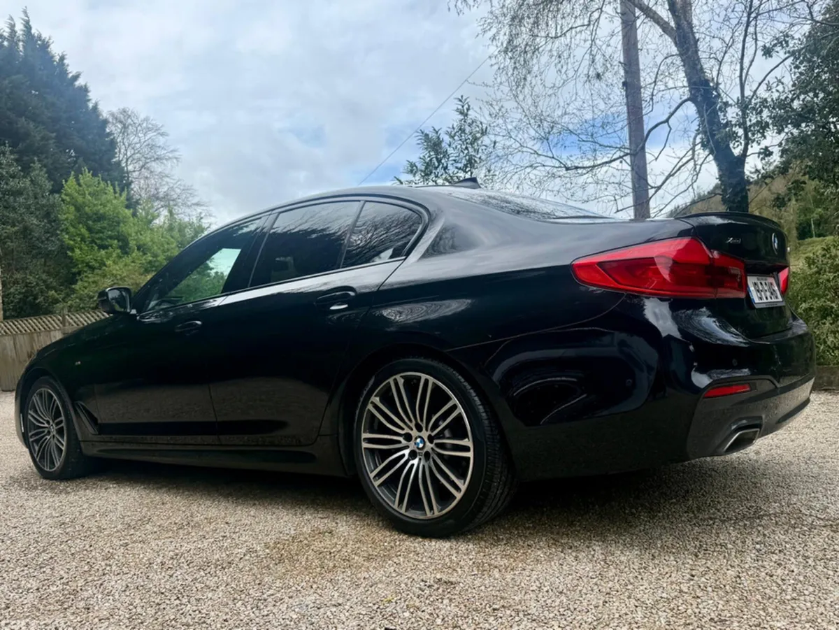 BMW 5-Series Saloon, Diesel, 2019, Black