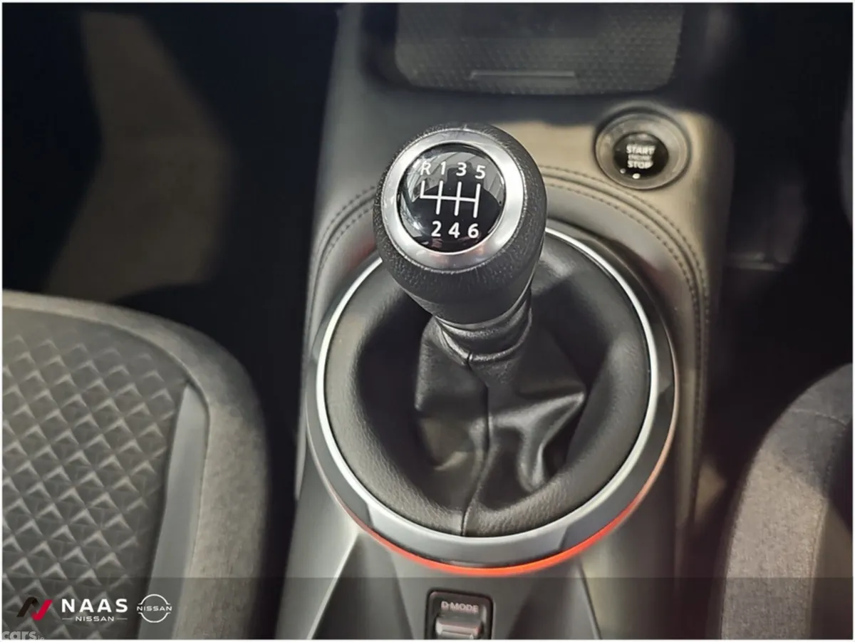 Nissan Juke MPV, Petrol, 2025, Blue