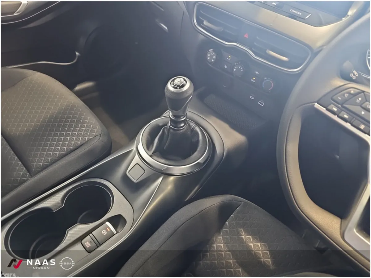 Nissan Juke MPV, Petrol, 2025, Grey
