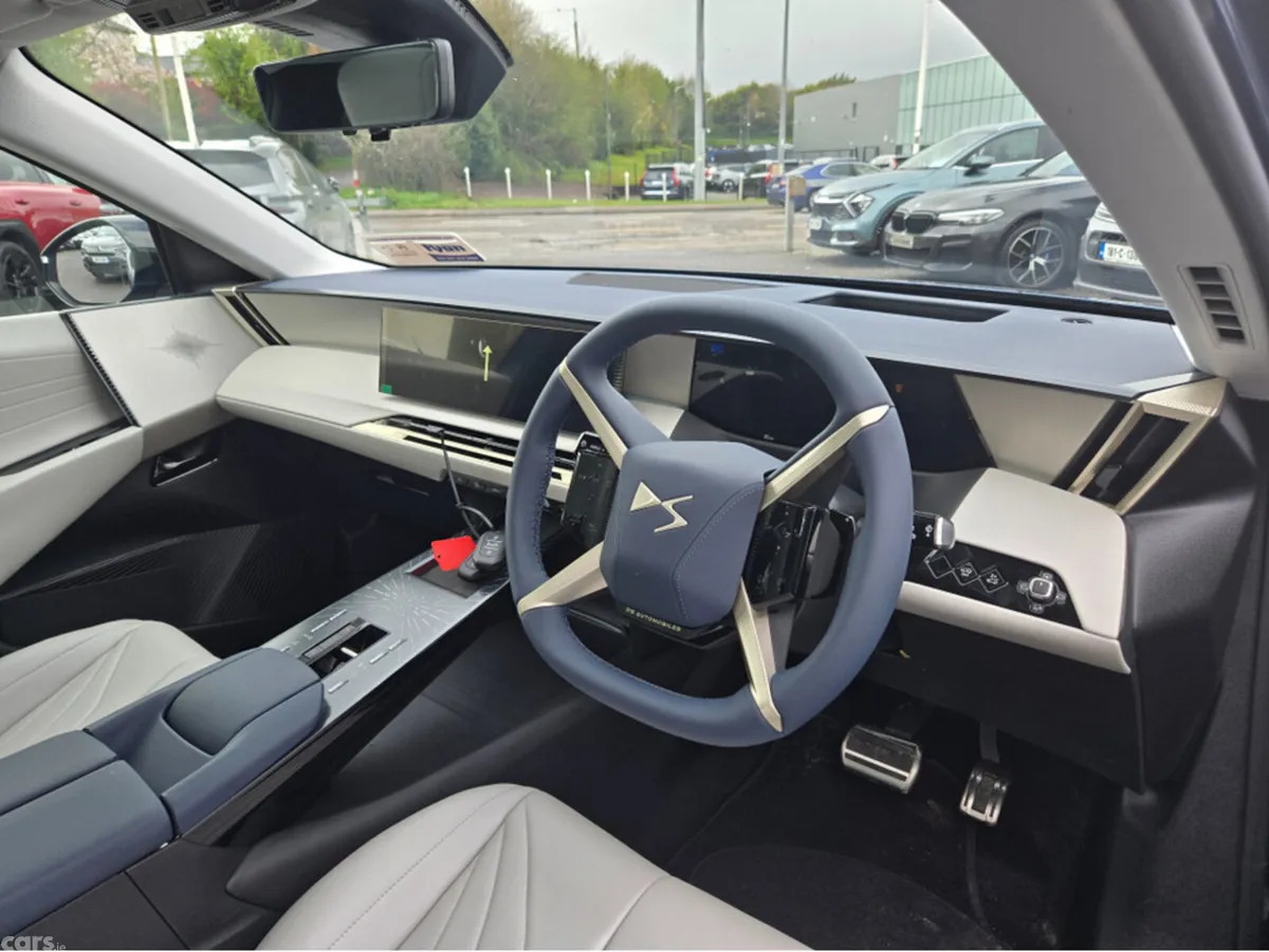 DS Automobiles Other SUV, Electric, 2026, Blue