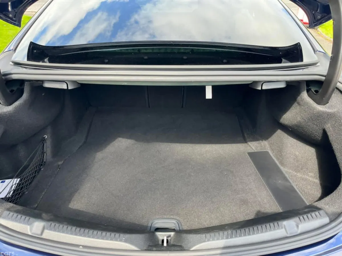 Mercedes-Benz E-Class Coupe, Diesel, 2019, Blue