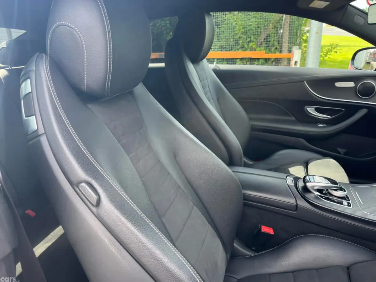 Mercedes-Benz E-Class Coupe, Diesel, 2019, Blue