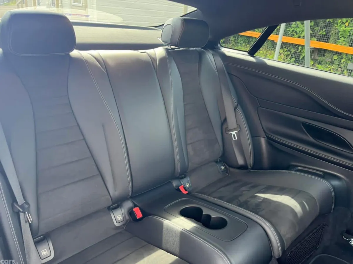Mercedes-Benz E-Class Coupe, Diesel, 2019, Blue