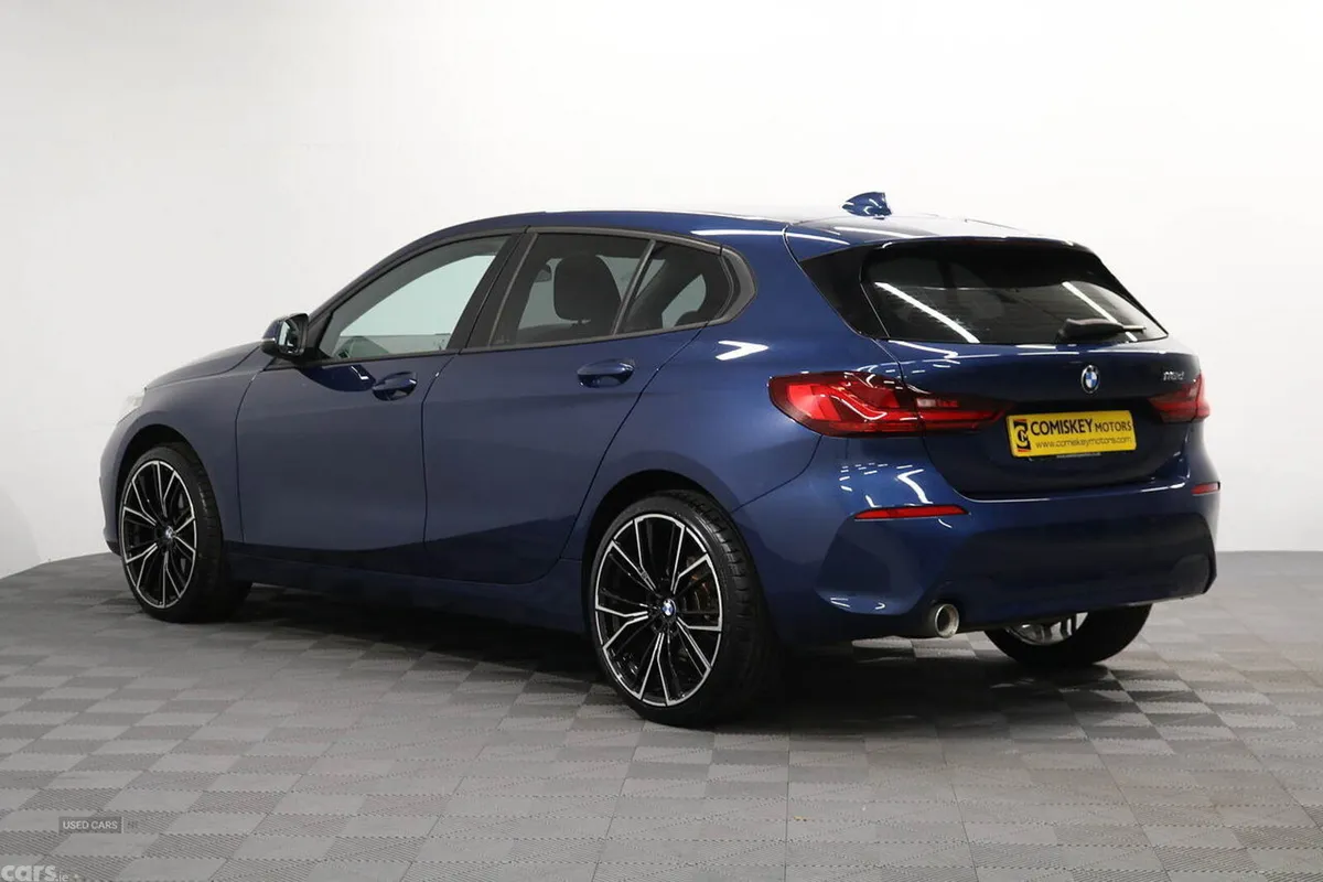 BMW 1-Series Hatchback, Diesel, 2022, Blue
