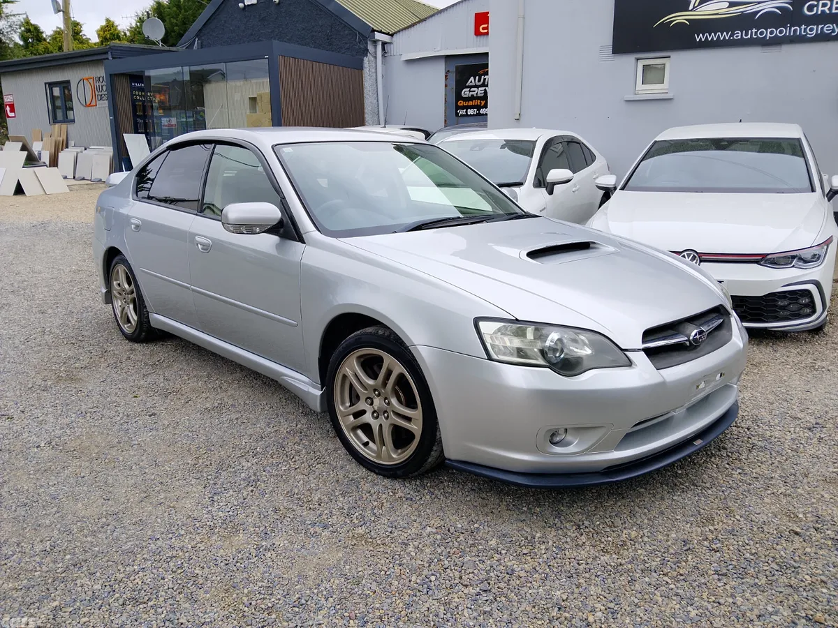 Subaru Legacy Saloon, Petrol, 2004, Silver