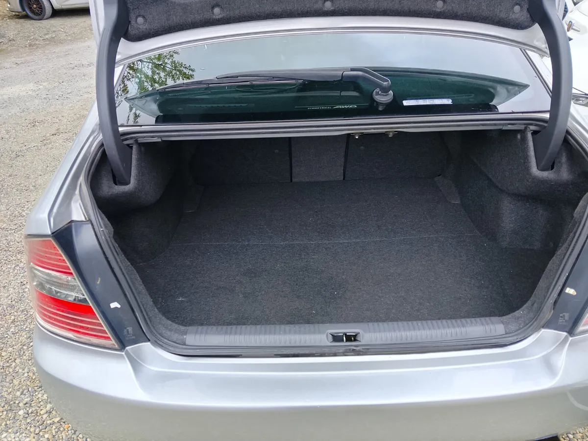 Subaru Legacy Saloon, Petrol, 2004, Silver