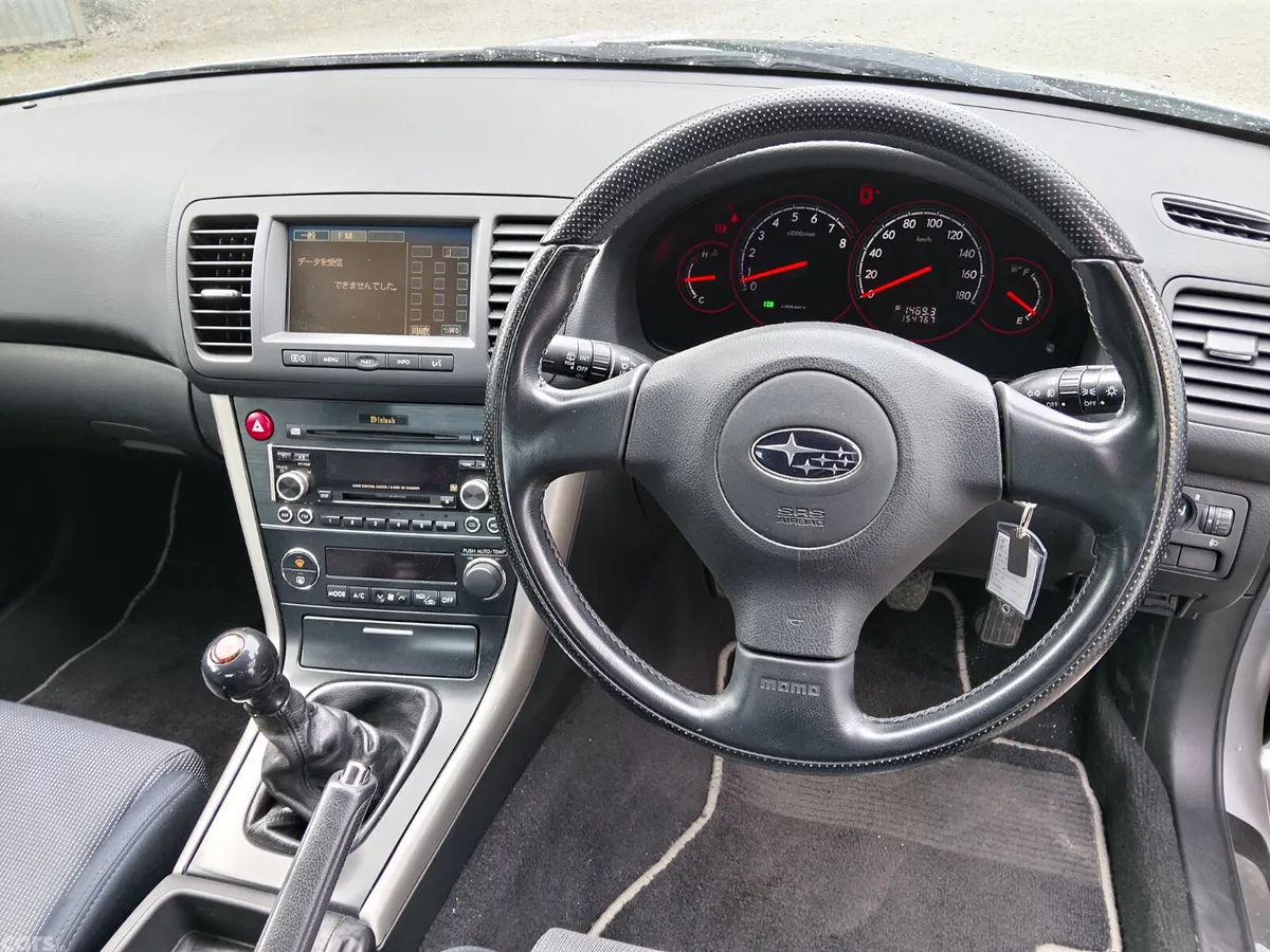 Subaru Legacy Saloon, Petrol, 2004, Silver
