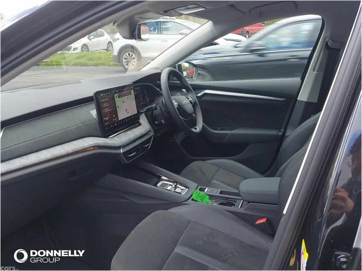 Skoda Octavia Estate, Diesel, 2025, Black