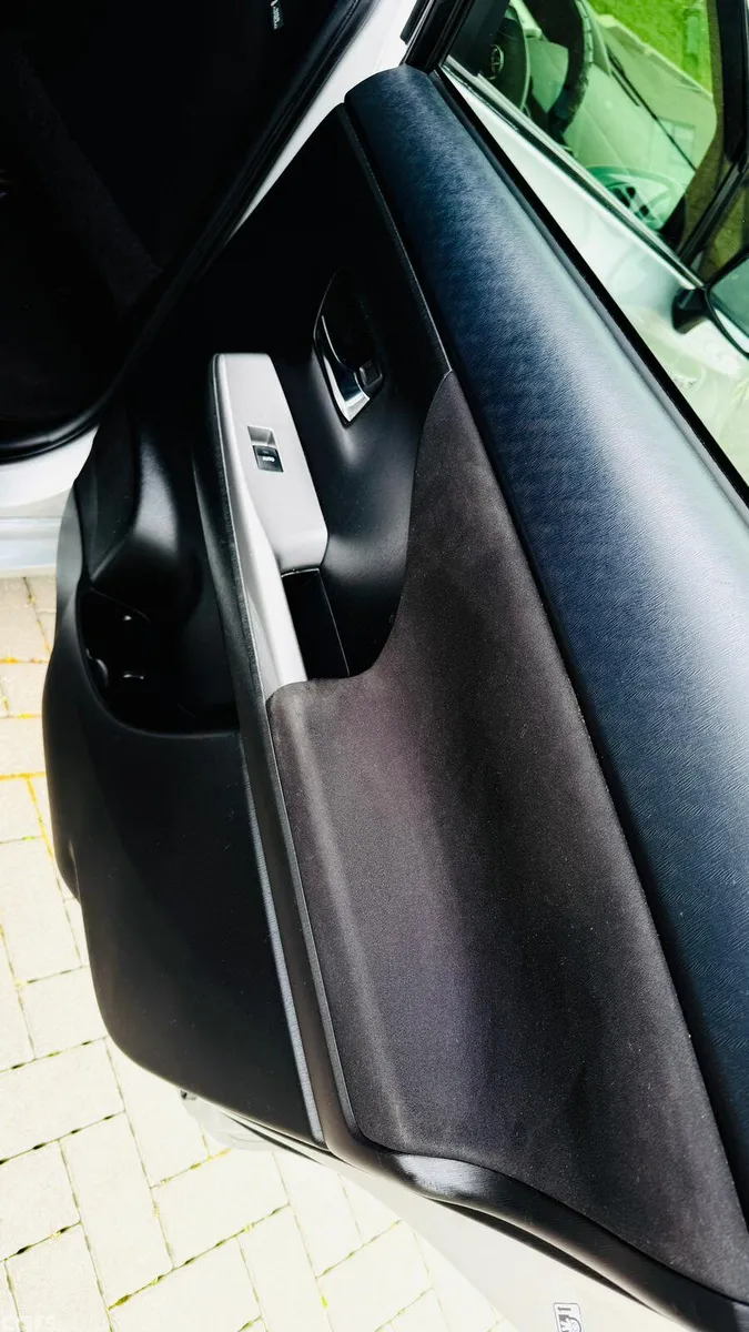 Toyota Prius Hatchback, Petrol Hybrid, 2016, Silver