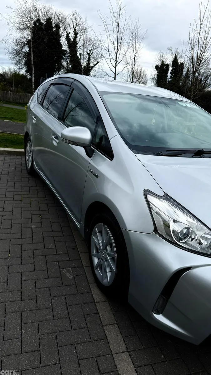 Toyota Prius Hatchback, Petrol Hybrid, 2016, Silver
