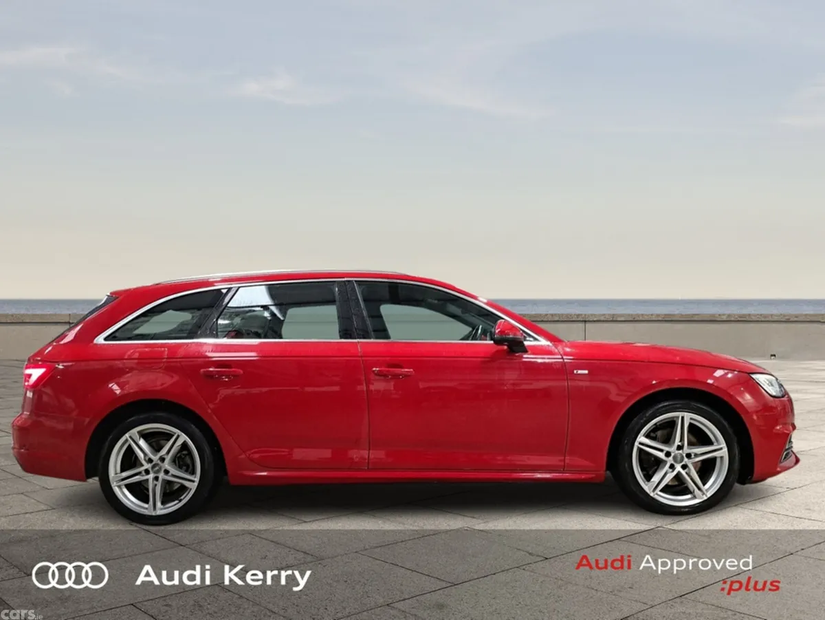 Audi A4 Estate, Diesel, 2017, Red