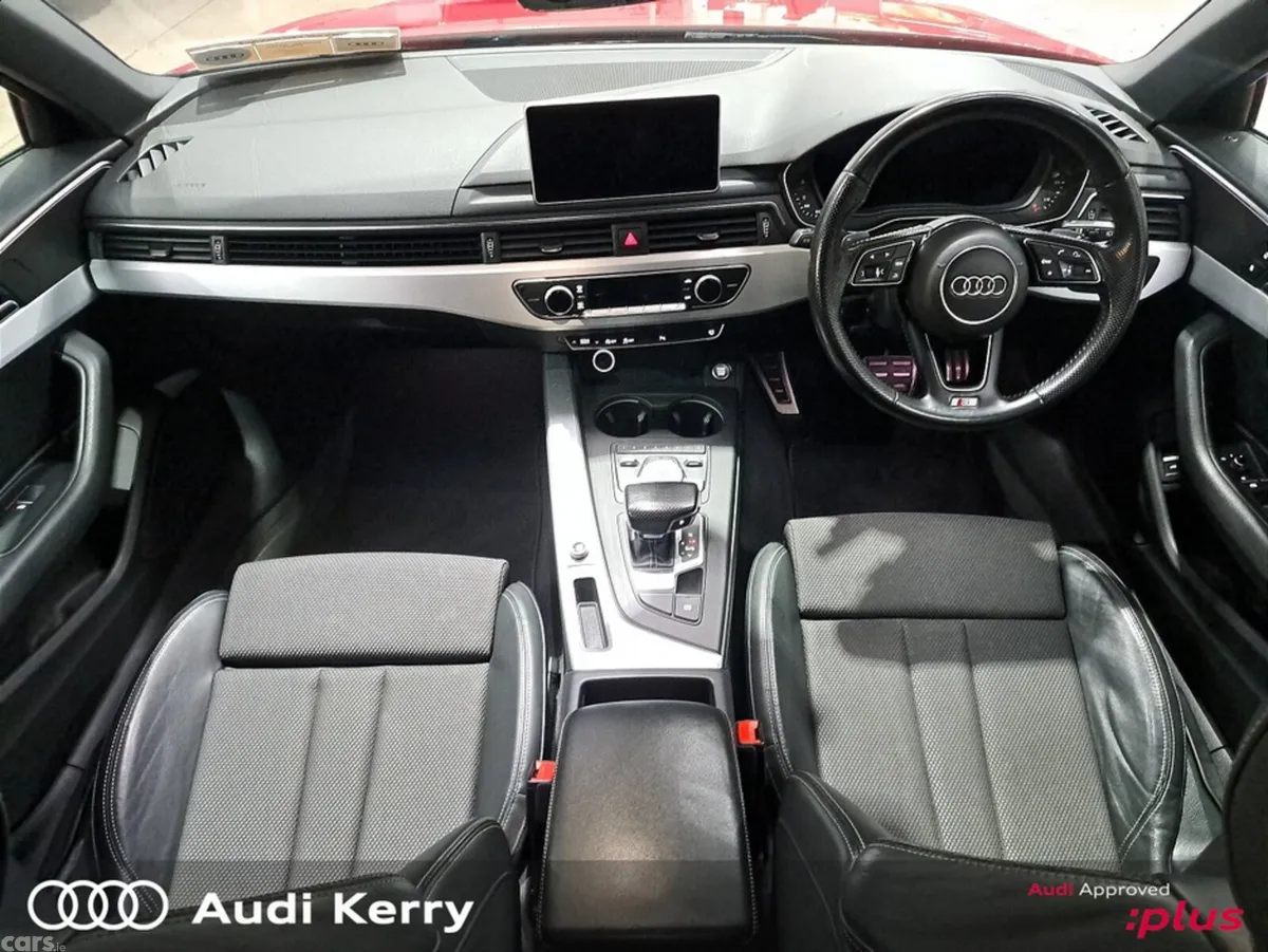 Audi A4 Estate, Diesel, 2017, Red