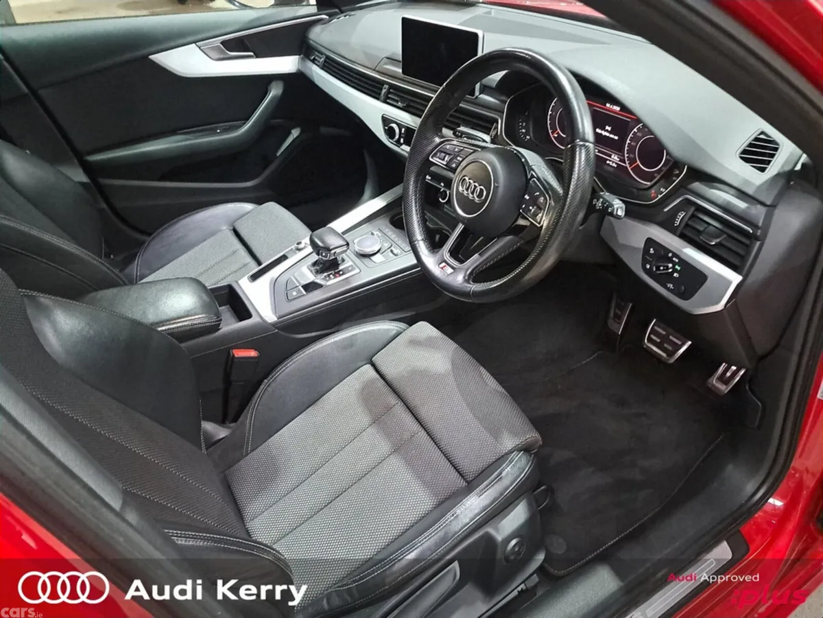 Audi A4 Estate, Diesel, 2017, Red