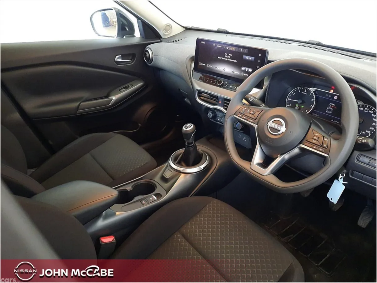 Nissan Juke MPV, Petrol, 2025, Grey