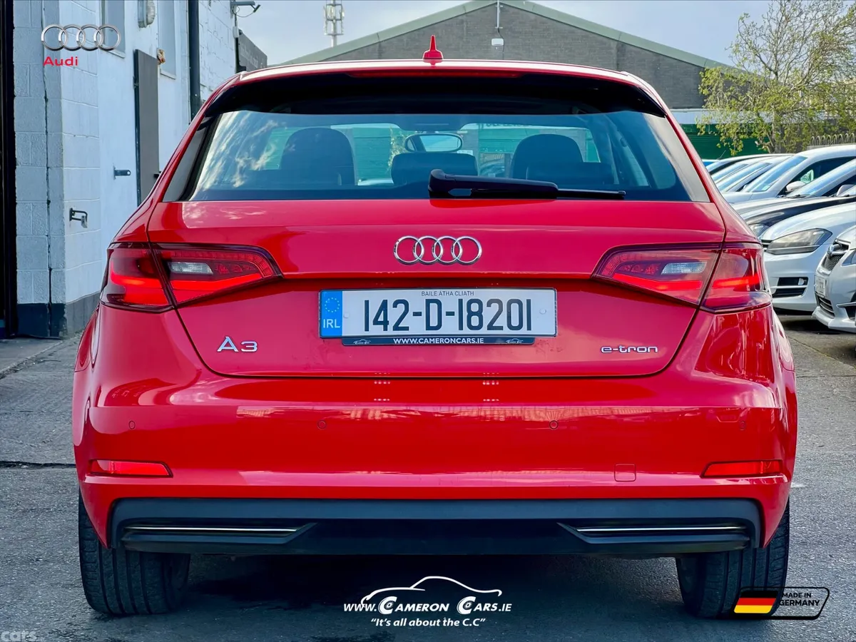 Audi A3 Hatchback, Petrol, 2014, Red