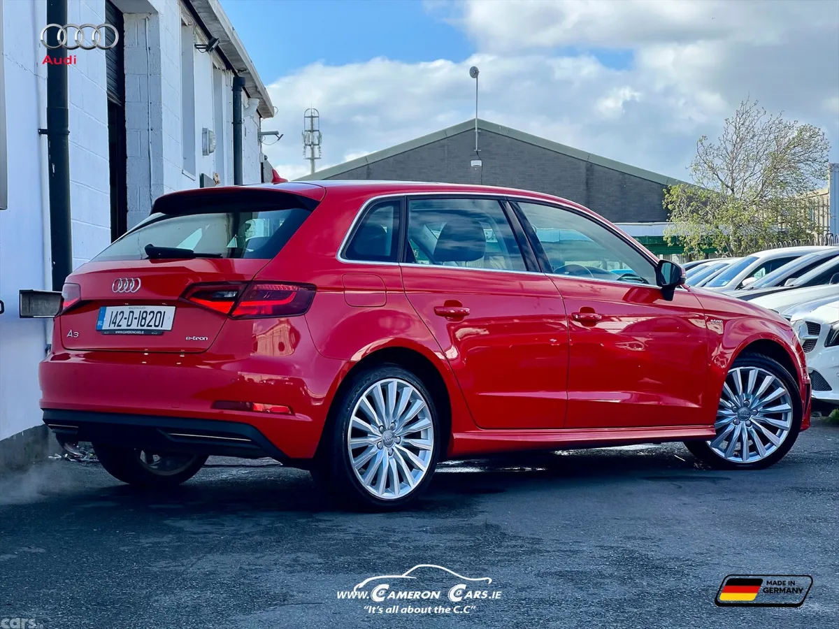 Audi A3 Hatchback, Petrol, 2014, Red