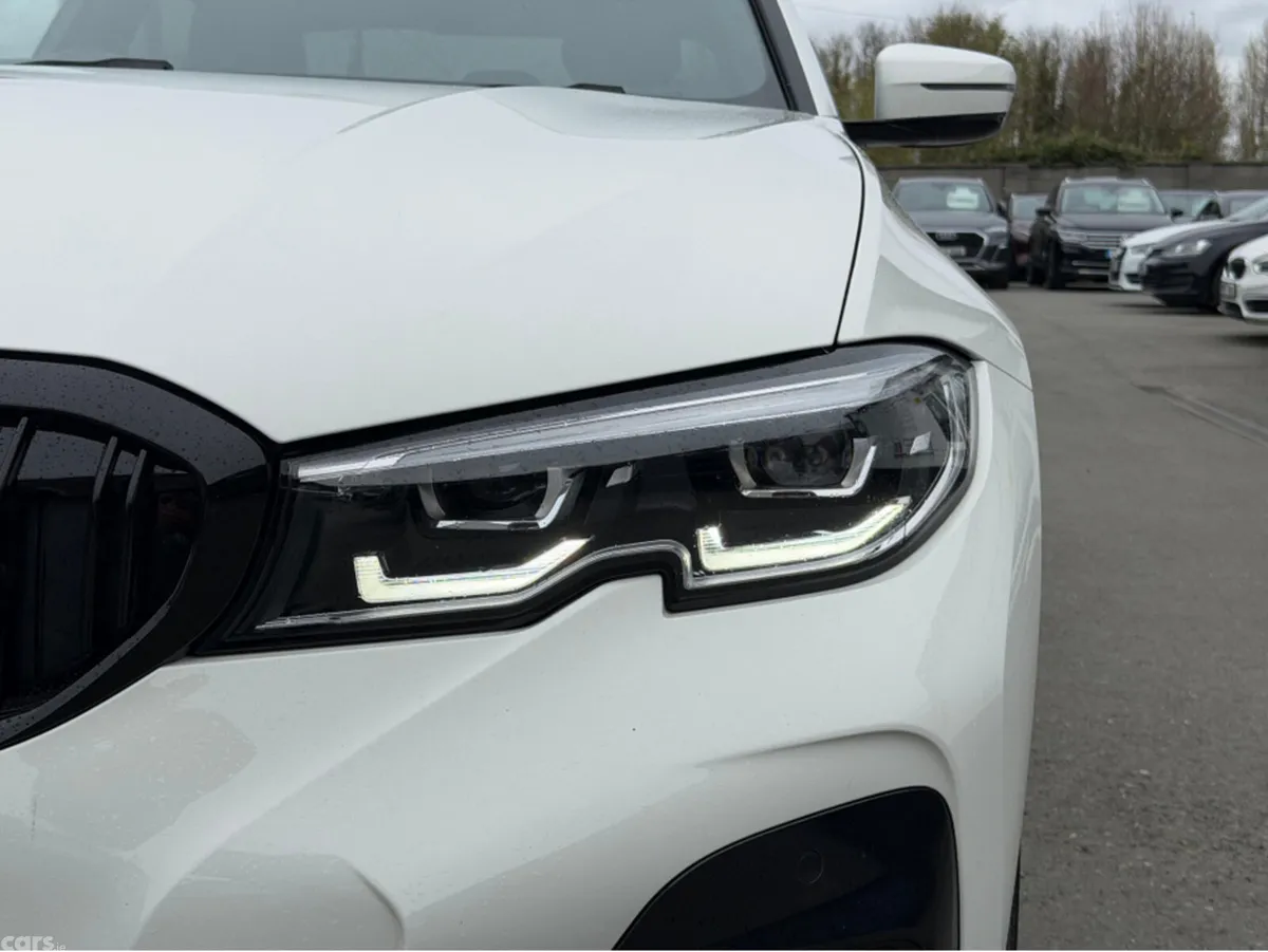 BMW 3-Series Saloon, Petrol Plug-in Hybrid, 2020, White