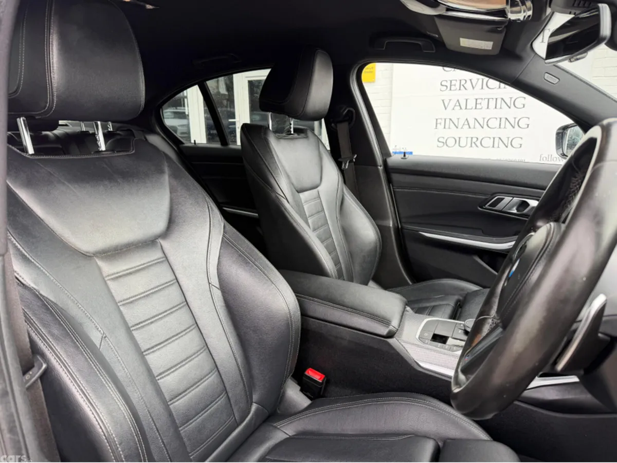 BMW 3-Series Saloon, Petrol Plug-in Hybrid, 2020, White