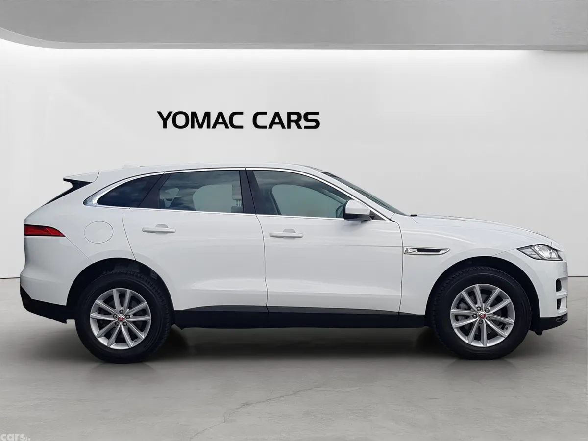 Jaguar F-Pace SUV, Diesel, 2016, White