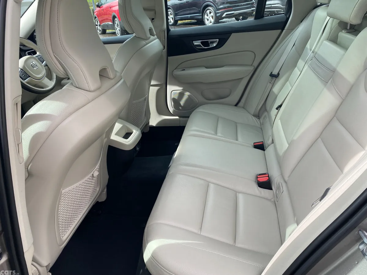 Volvo V60 Estate, Diesel, 2019, Grey