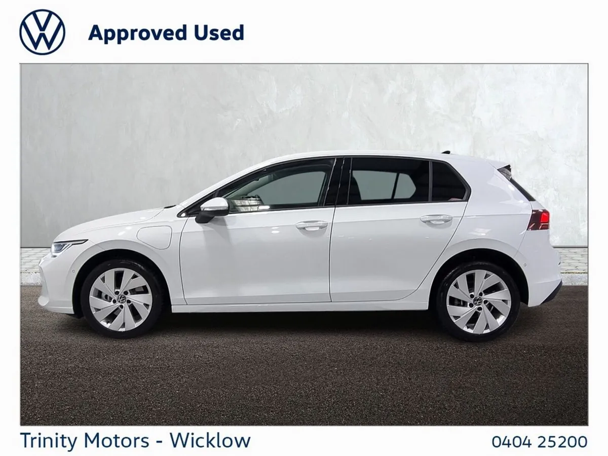 Volkswagen Golf Hatchback, Petrol Plug-in Hybrid, 2025, White