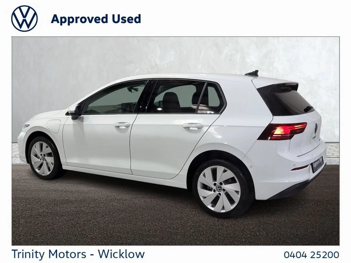 Volkswagen Golf Hatchback, Petrol Plug-in Hybrid, 2025, White