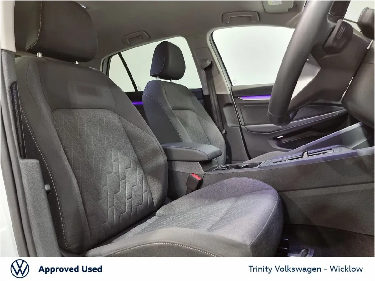 Volkswagen Golf Hatchback, Petrol Plug-in Hybrid, 2025, White