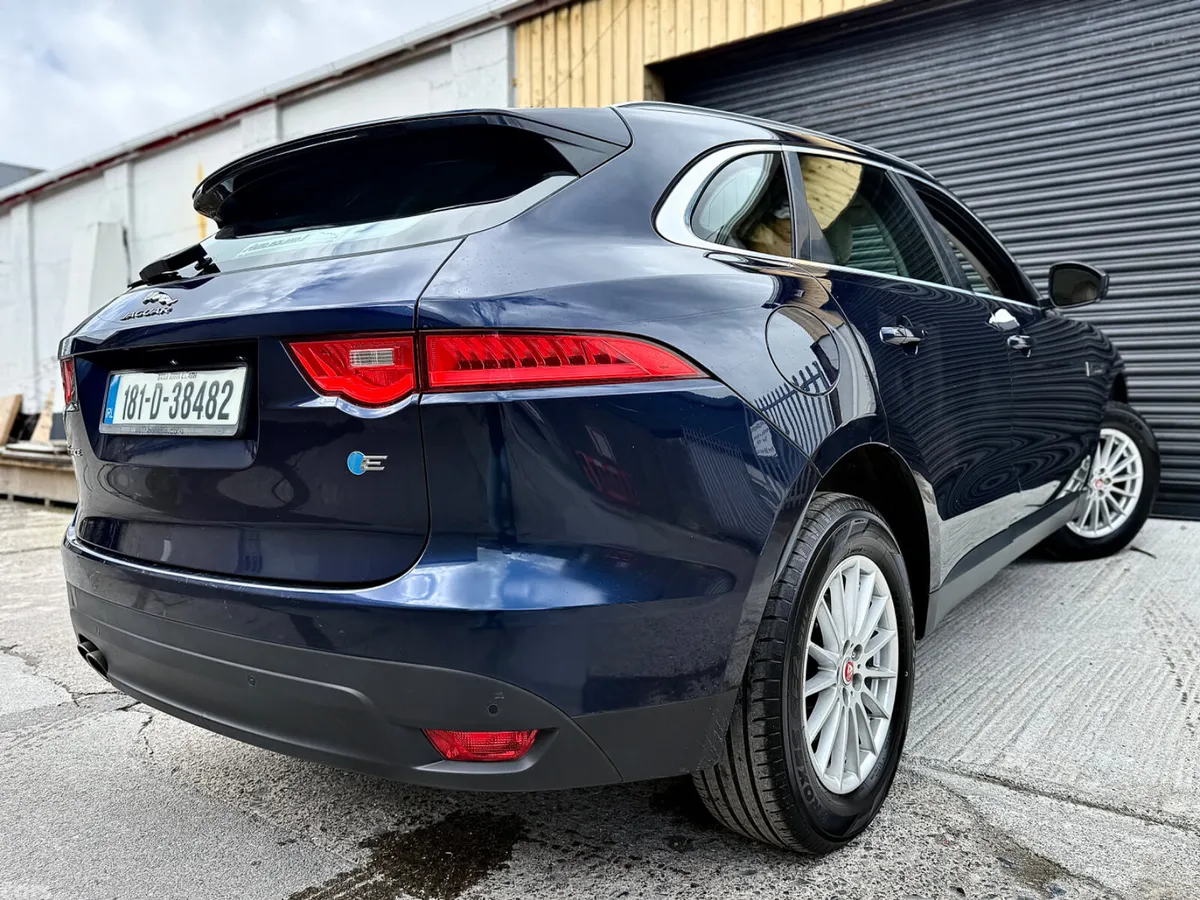 Jaguar F-Pace SUV, Diesel, 2018, Blue