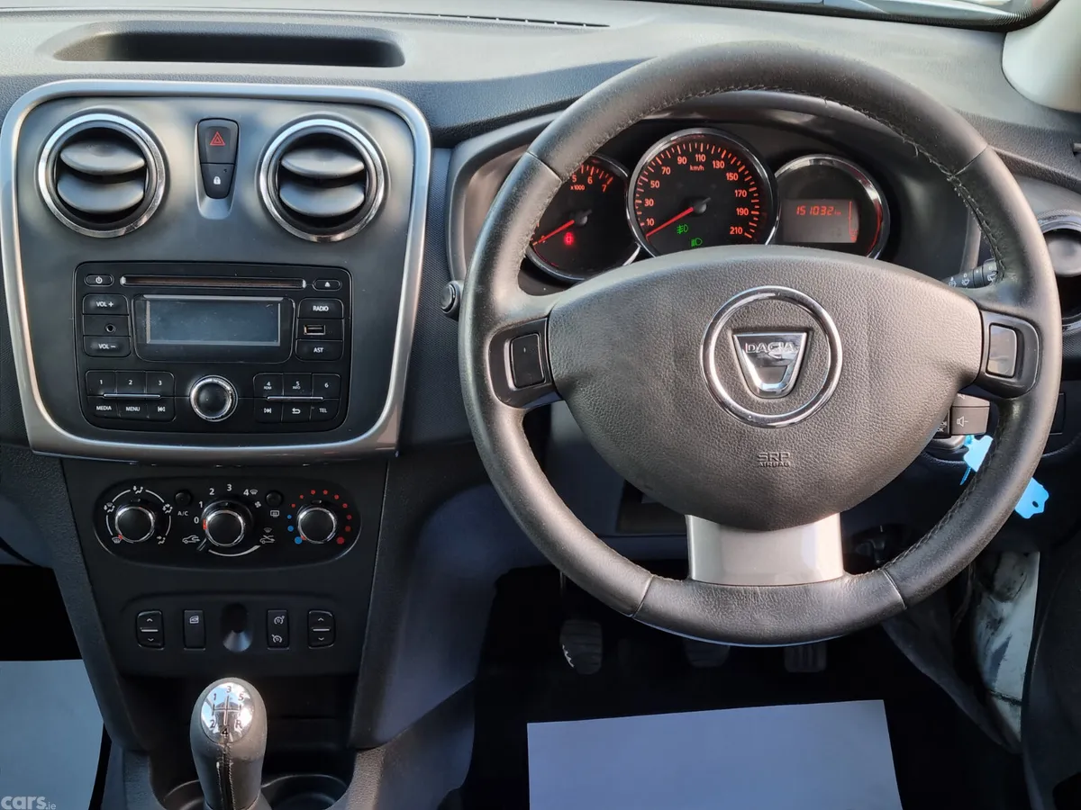 Dacia Sandero Hatchback, Petrol, 2016, White