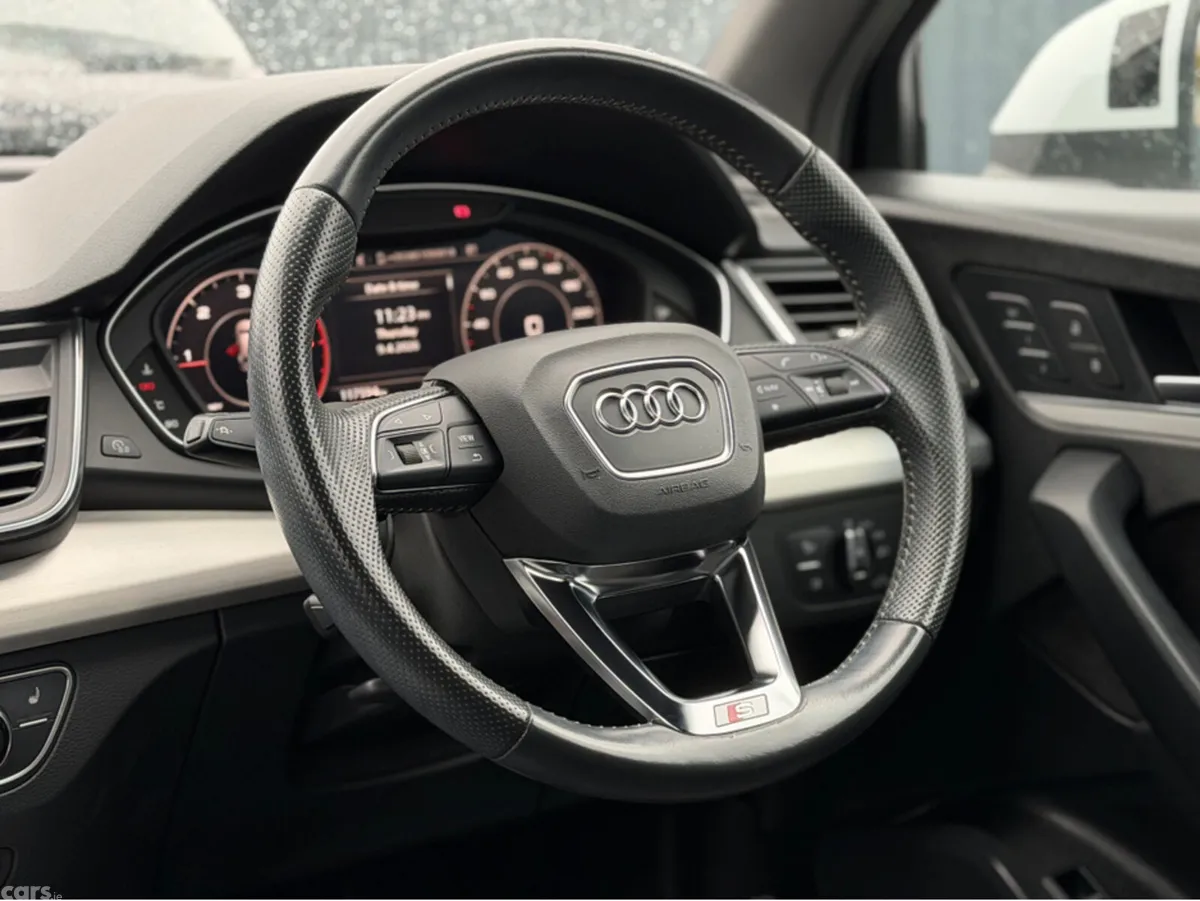 Audi Q5 SUV, Diesel, 2019, White