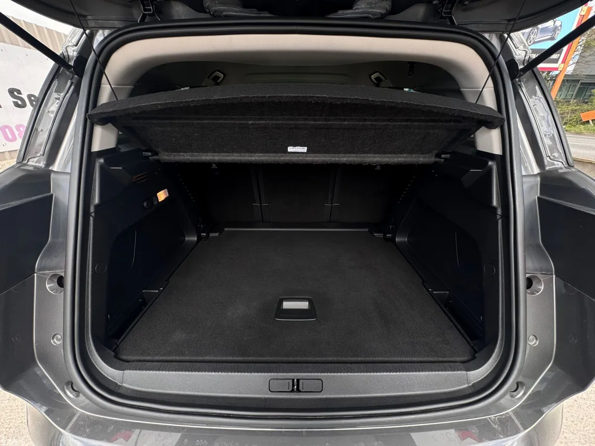 Citroen C5 MPV, Petrol, 2020, Grey