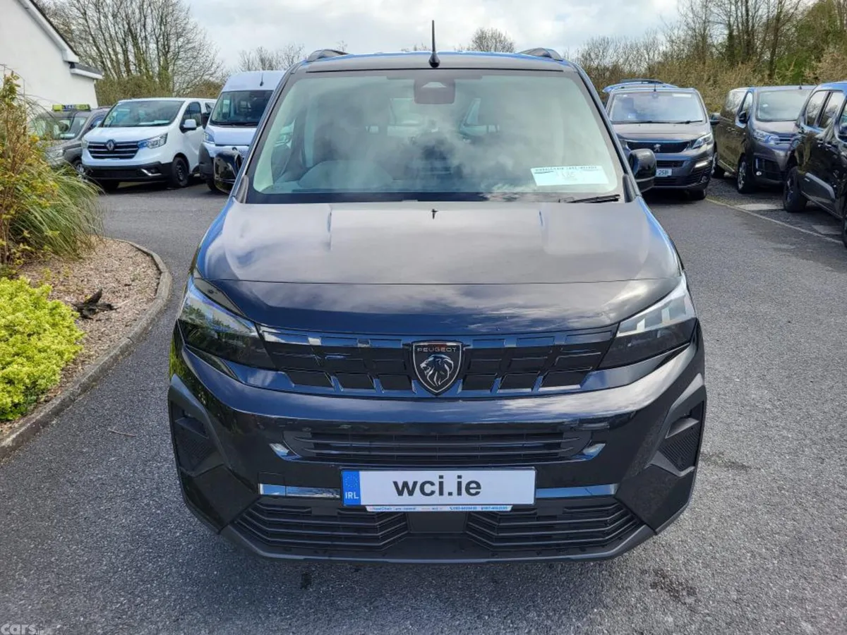 Peugeot Rifter MPV, Diesel, 2026, Black