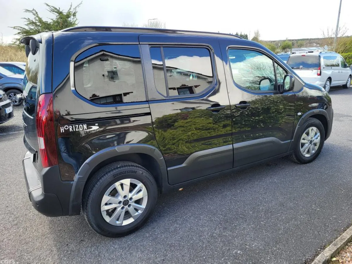 Peugeot Rifter MPV, Diesel, 2026, Black