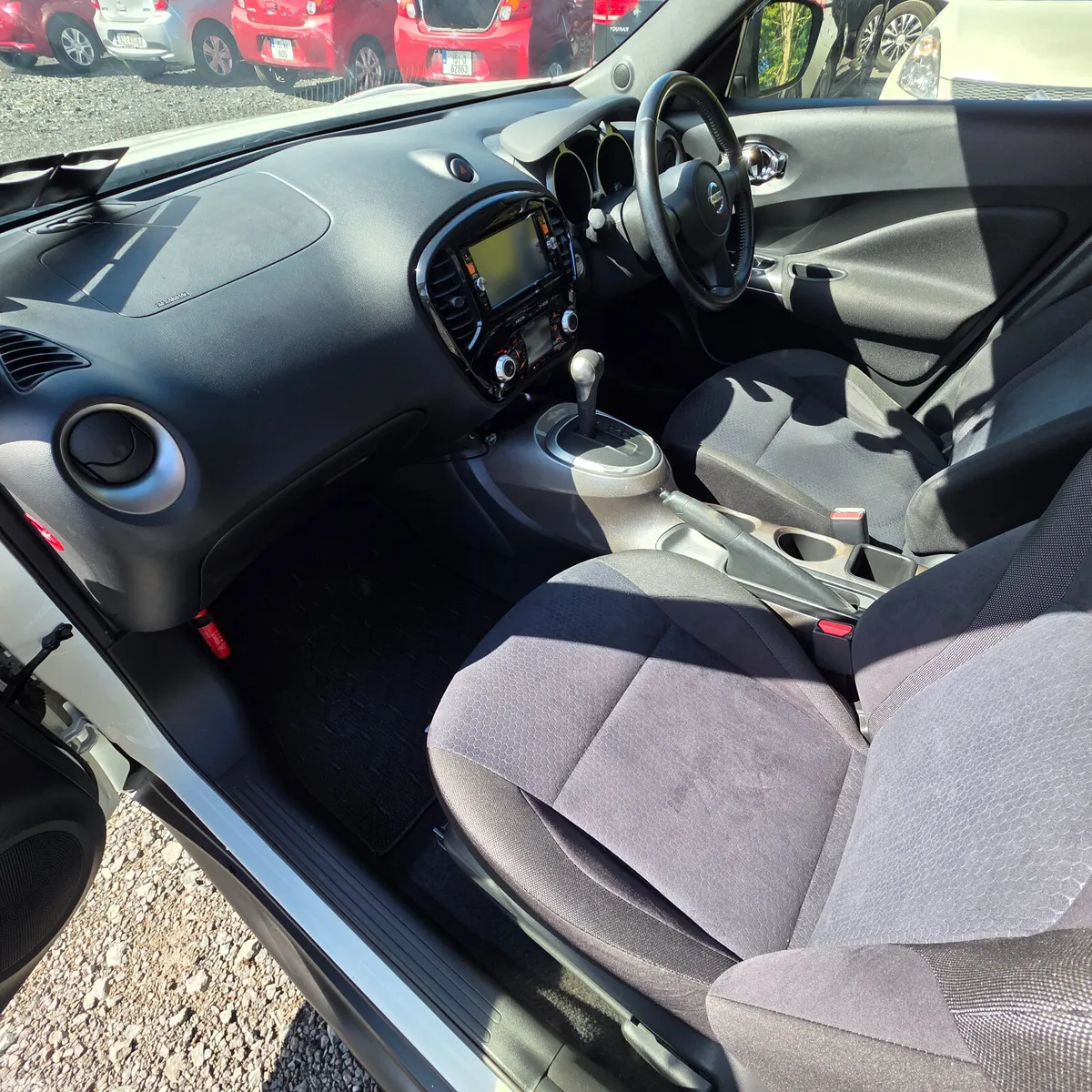 Nissan Juke SUV, Petrol, 2015, White