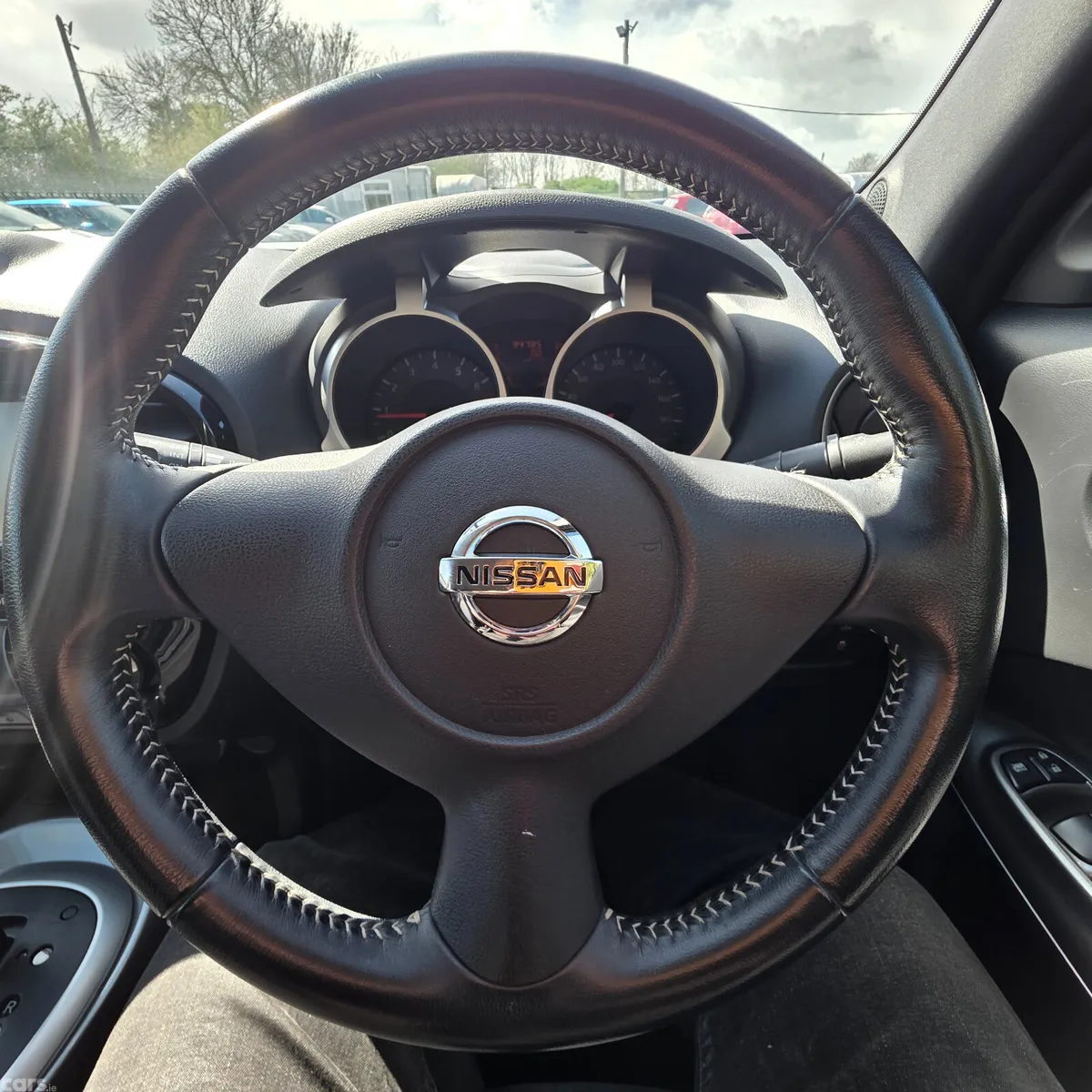 Nissan Juke SUV, Petrol, 2015, White