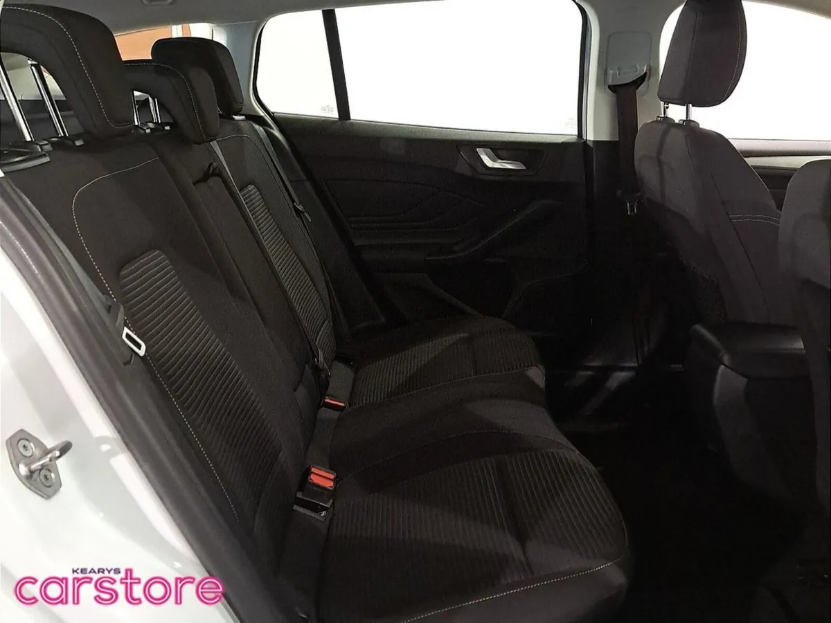 Ford Focus Estate, Petrol Hybrid, 2021, White