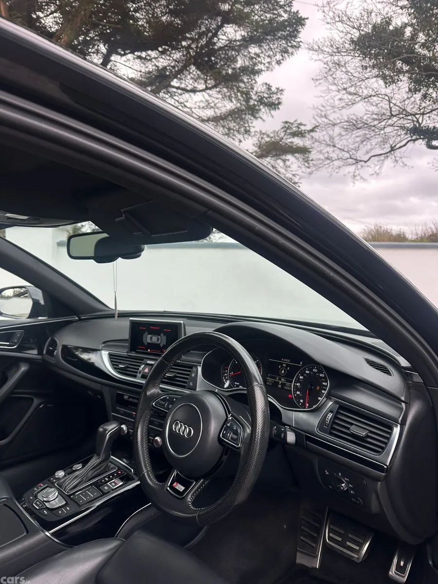 Audi A6 Saloon, Diesel, 2015, Black