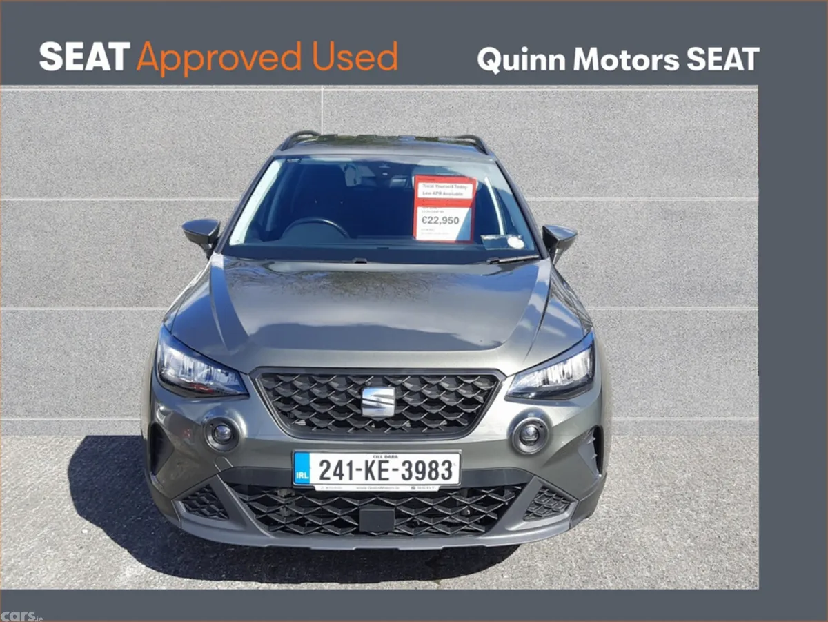SEAT Arona Hatchback, Petrol, 2024, Green
