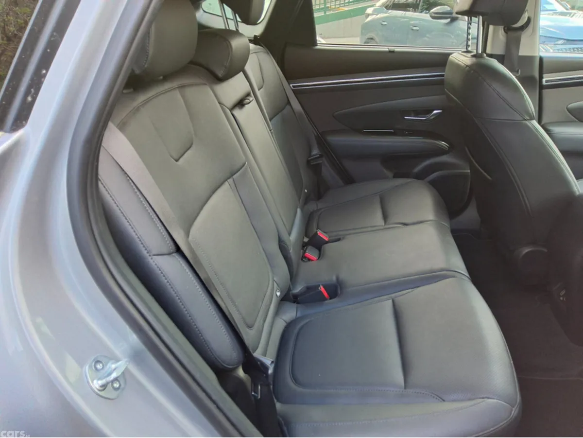 Hyundai Tucson SUV, Petrol Plug-in Hybrid, 2023, Grey
