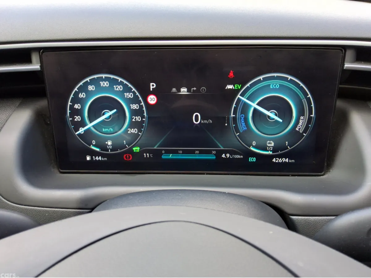 Hyundai Tucson SUV, Petrol Plug-in Hybrid, 2023, Grey