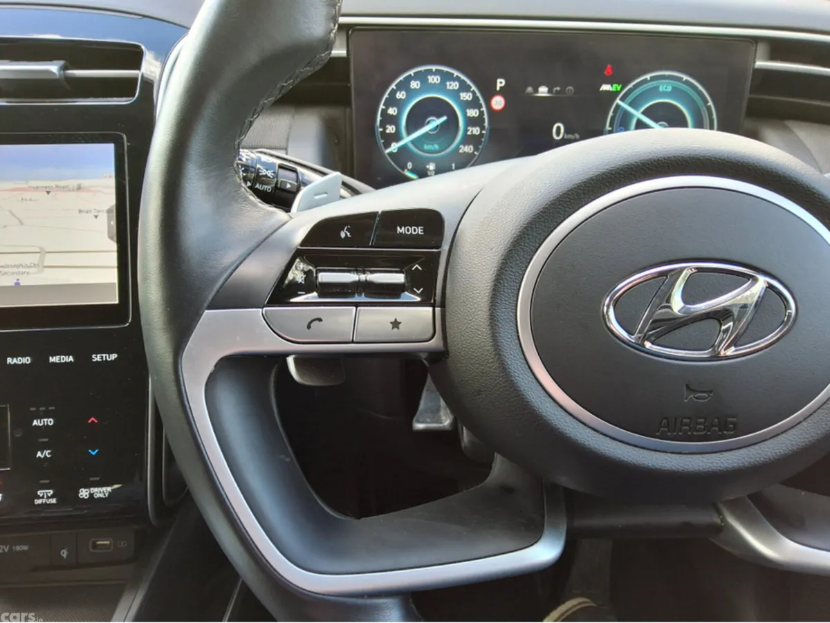 Hyundai Tucson SUV, Petrol Plug-in Hybrid, 2023, Grey