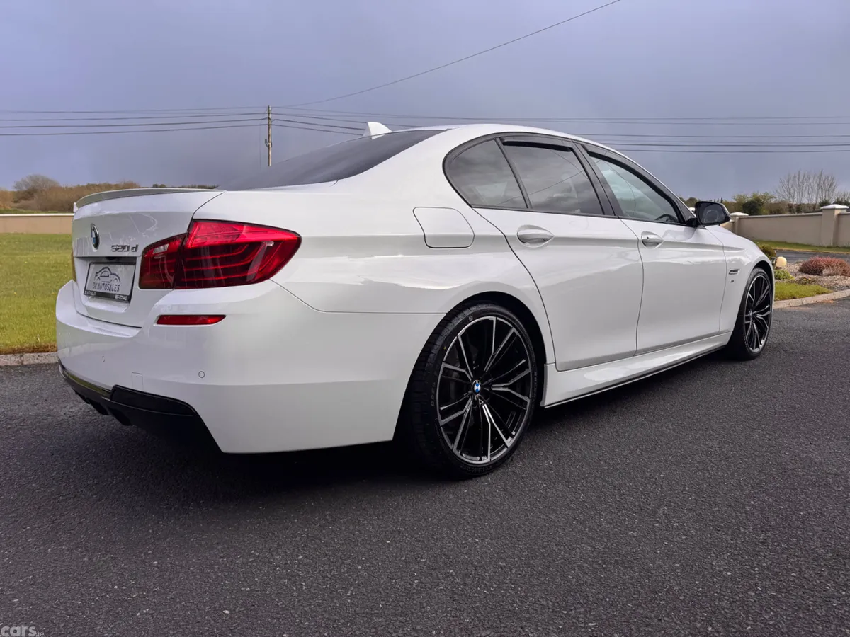 BMW 5-Series Saloon, Diesel, 2016, White